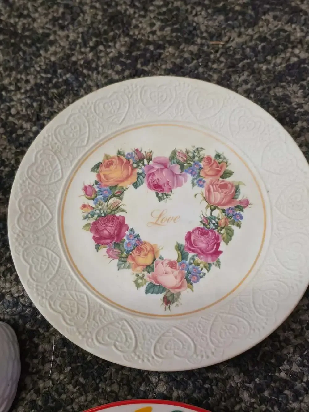Avon Nature Bountiful Ceramic Dish Collection